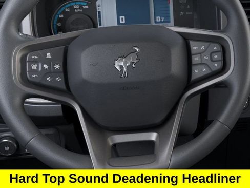 New 2025 Ford Bronco Outer Banks w/ Sasquatch Package image 14