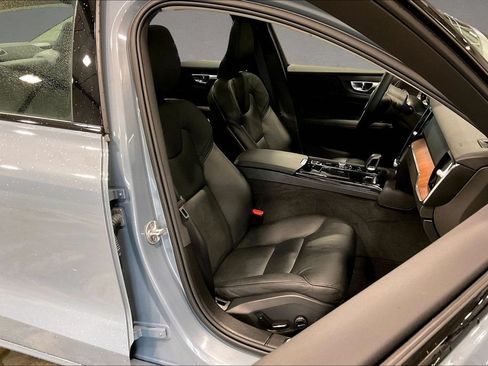 Used 2024 Volvo S60 T8 Plus w/ Climate Package AWD/4WD image 30