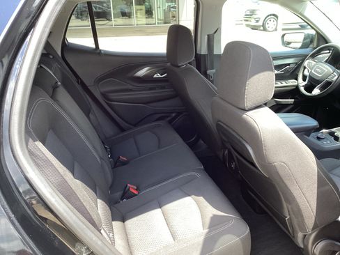 Used 2022 GMC Terrain SLE w/ Driver Convenience Package AWD/4WD image 11