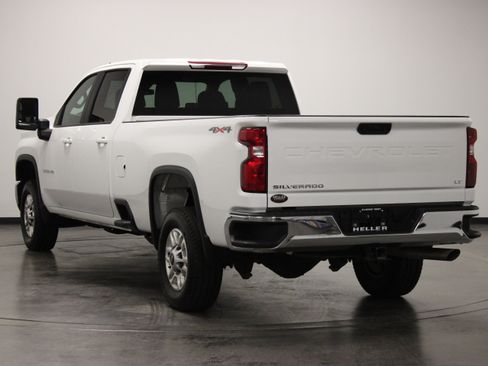 Used 2026 Chevrolet Silverado 2500 LT AWD/4WD image 6