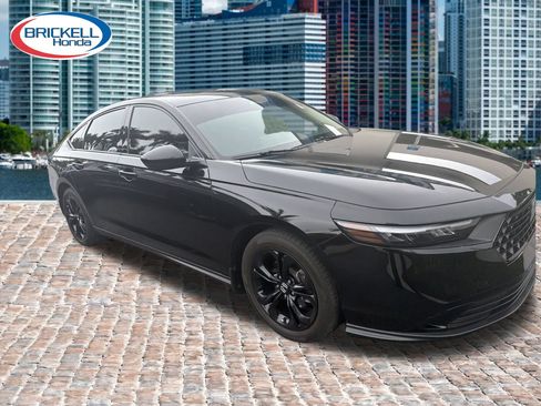 Used 2025 Honda Accord SE image 6