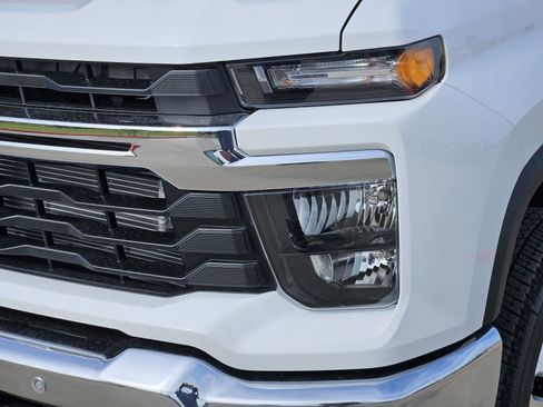 New 2026 Chevrolet Silverado 3500 LT w/ Texas Edition AWD/4WD image 11