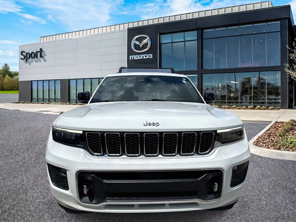Used 2021 Jeep Grand Cherokee L Overland w/ Luxury Tech Group IV RWD image 9