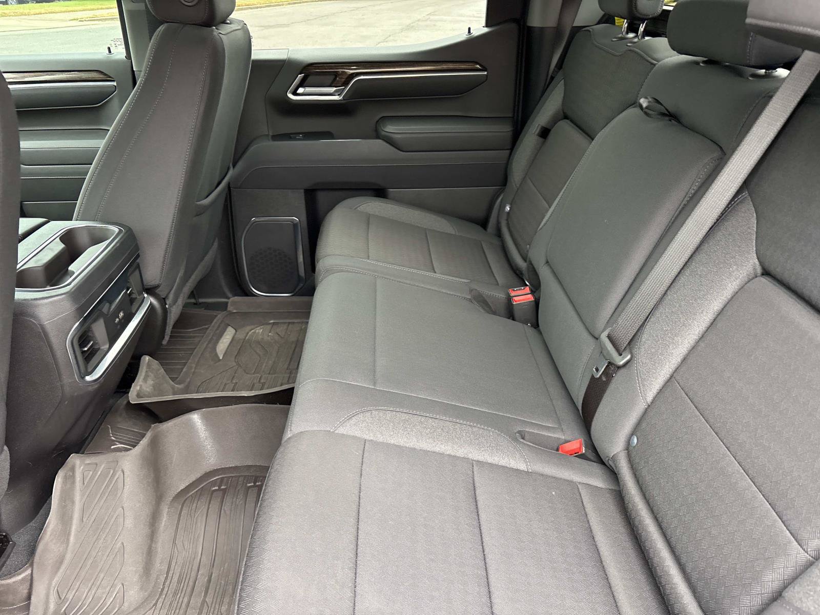 Used 2025 GMC Sierra 1500 Elevation w/ Preferred Package AWD/4WD image 29