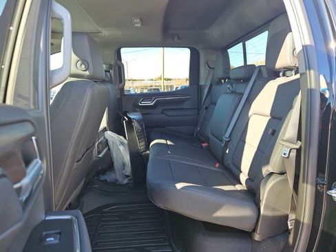 New 2026 GMC Sierra 1500 SLT image 14
