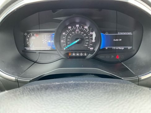 Used 2021 Ford Edge Titanium w/ Cargo Accessory Package FWD image 17