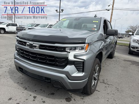 Used 2025 Chevrolet Silverado 1500 RST AWD/4WD image 1
