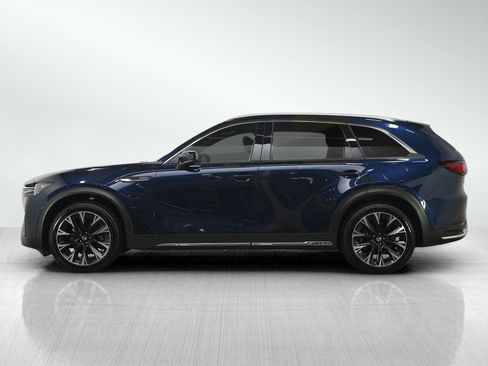 Certified 2024 MAZDA CX-90 Plug-In Hybrid w/ Premium Plus AWD/4WD image 2