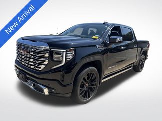 Used 2023 GMC Sierra 1500 Denali w/ Denali Reserve Package AWD/4WD video 1