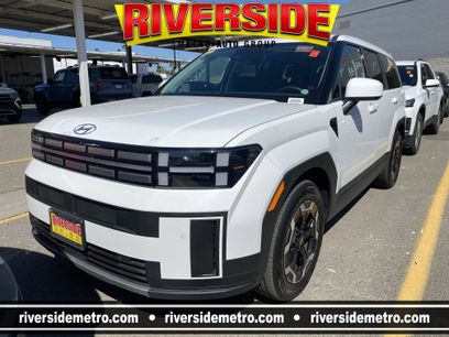 Certified 2025 Hyundai Santa Fe SE w/ Tow & Go Package