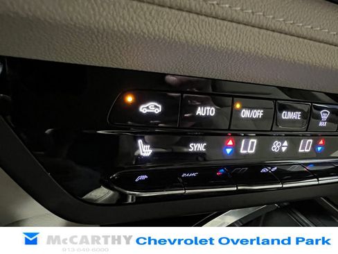 Used 2023 Buick Envision Essence AWD/4WD image 24
