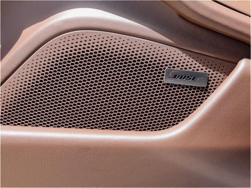 New 2025 Porsche Taycan Turbo AWD/4WD image 22