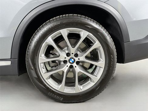 New 2026 BMW X5 xDrive40i w/ Climate Comfort Package AWD/4WD image 31