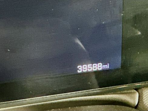 Used 2024 Chevrolet TrailBlazer LS image 18