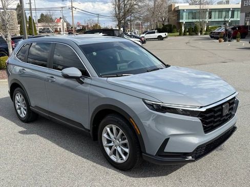 Used 2026 Honda CR-V EX image 3