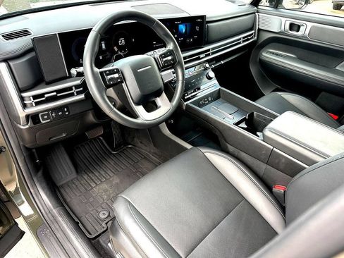 Used 2025 Hyundai Santa Fe XRT AWD/4WD image 16