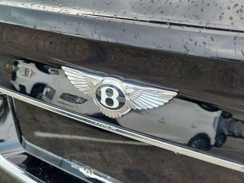 Used 2018 Bentley Bentayga AWD/4WD image 7