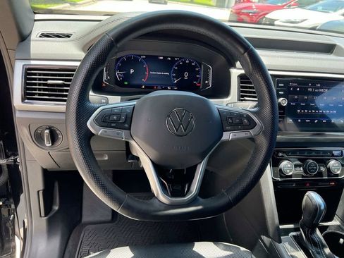 Used 2021 Volkswagen Atlas Cross Sport SEL Premium R-Line AWD/4WD image 12