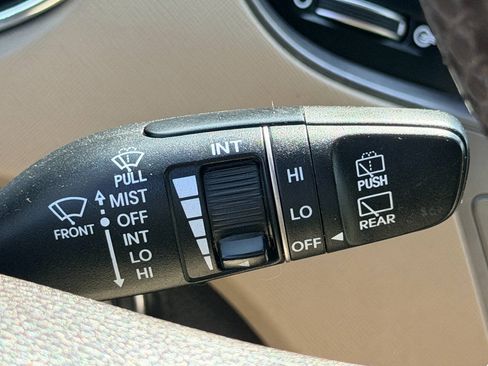 Used 2013 Hyundai Santa Fe Limited FWD image 41