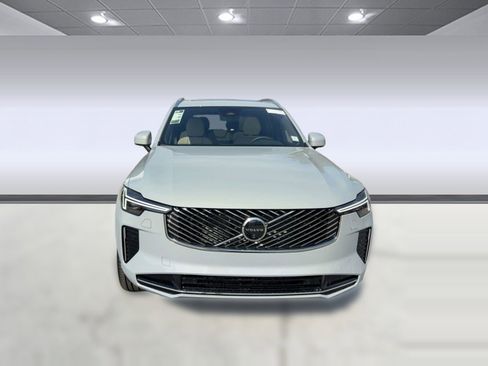 New 2026 Volvo XC90 B6 Plus w/ Protection Package Premier image 6