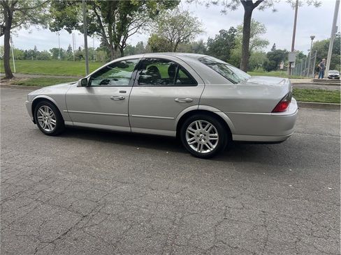 Used 2004 Lincoln LS image 4
