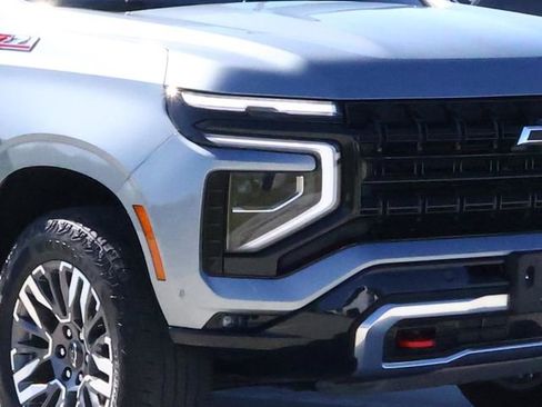 Used 2025 Chevrolet Tahoe Z71 image 7