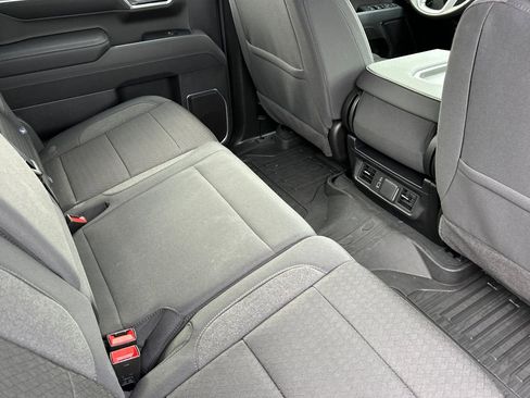 Used 2026 GMC Sierra 1500 Elevation image 17