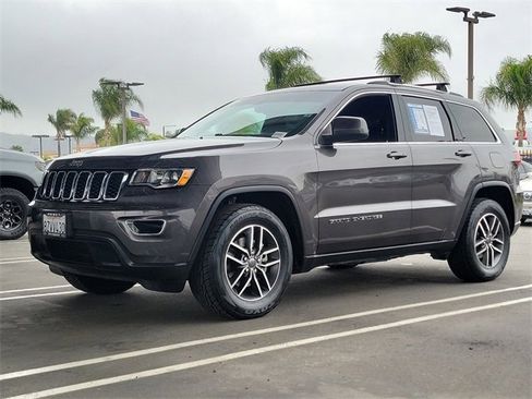 Used 2020 Jeep Grand Cherokee Laredo w/ Laredo X Package image 7