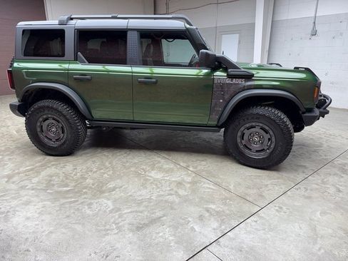 Used 2024 Ford Bronco Everglades image 6