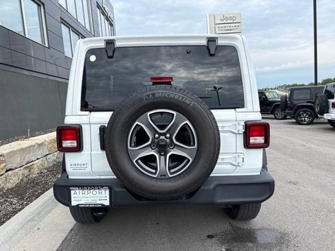 Used 2021 Jeep Wrangler Unlimited Sport w/ Sun And Sound Package AWD/4WD image 4