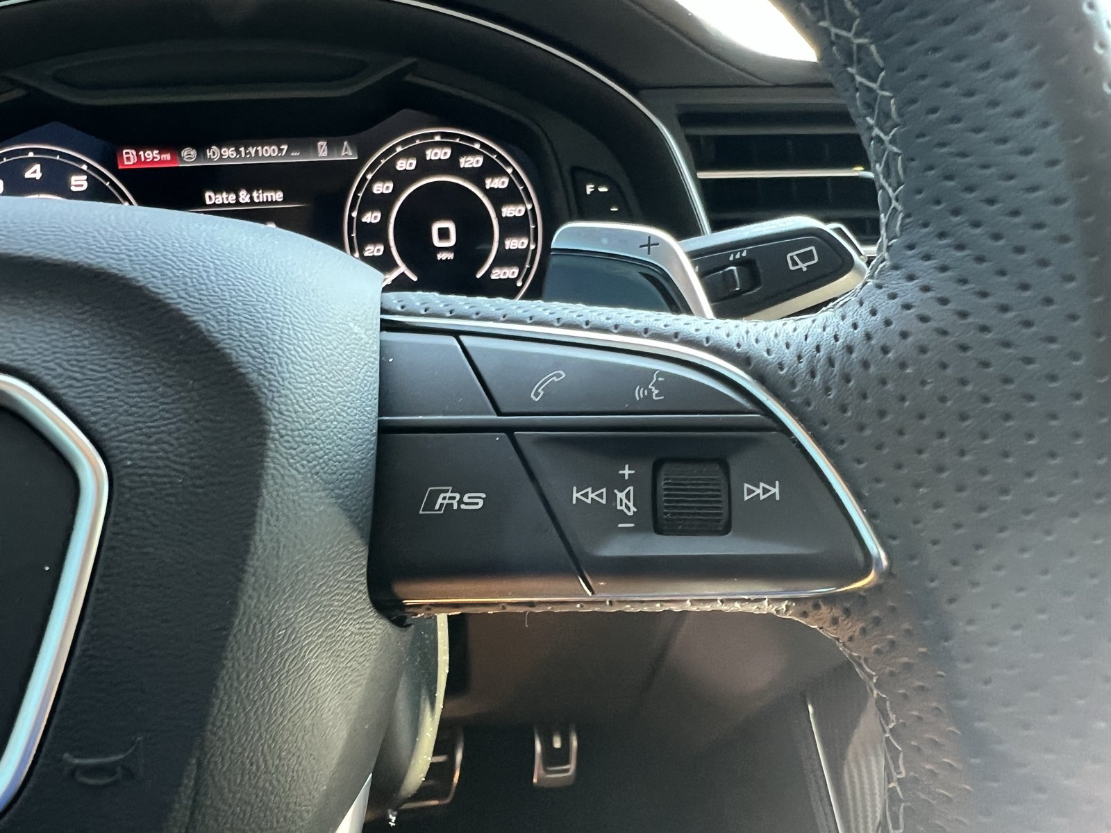 Used 2024 Audi RS Q8 AWD/4WD image 19