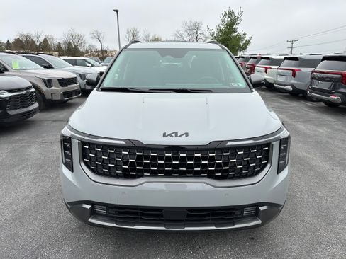 New 2026 Kia Carnival SX FWD image 2