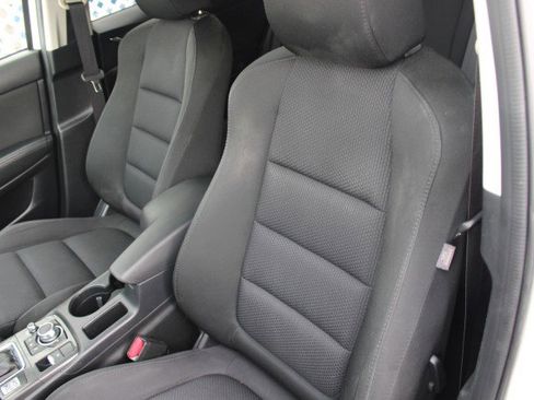 Used 2016 MAZDA CX-5 Touring w/ Touring Technology Package FWD image 10