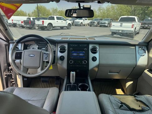 Used 2011 Ford Expedition Max Limited AWD/4WD image 35