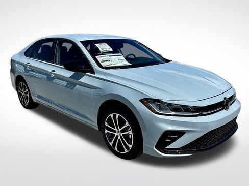 New 2025 Volkswagen Jetta Sport image 2