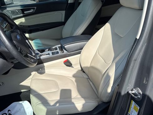 Used 2021 Ford Edge Titanium w/ Cargo Accessory Package image 10