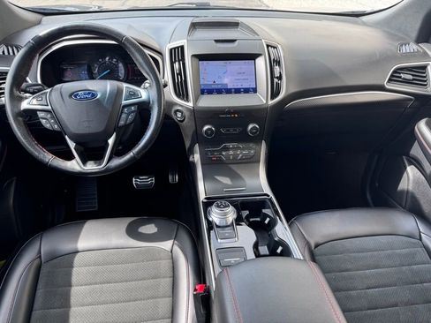 Used 2020 Ford Edge ST-Line w/ Cold Weather Package AWD/4WD image 31