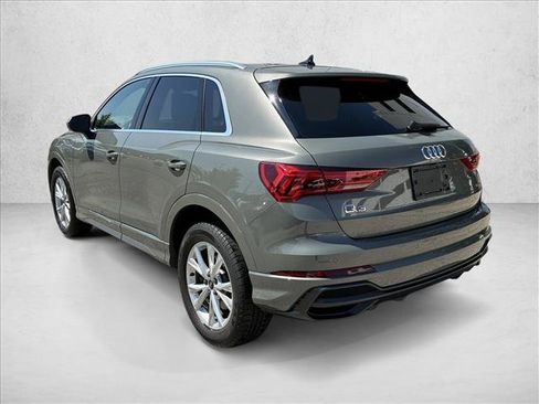 Used 2022 Audi Q3 2.0T Premium Plus AWD/4WD image 7