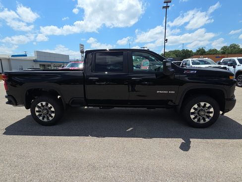 New 2026 Chevrolet Silverado 2500 Custom AWD/4WD image 10