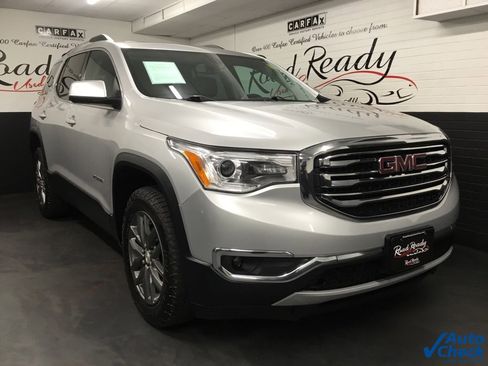 Used 2019 GMC Acadia SLT image 3