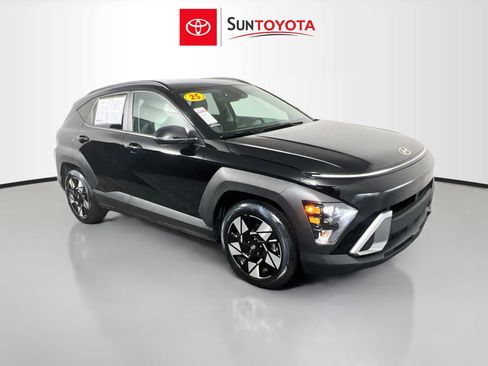 Used 2025 Hyundai Kona SEL FWD image 1