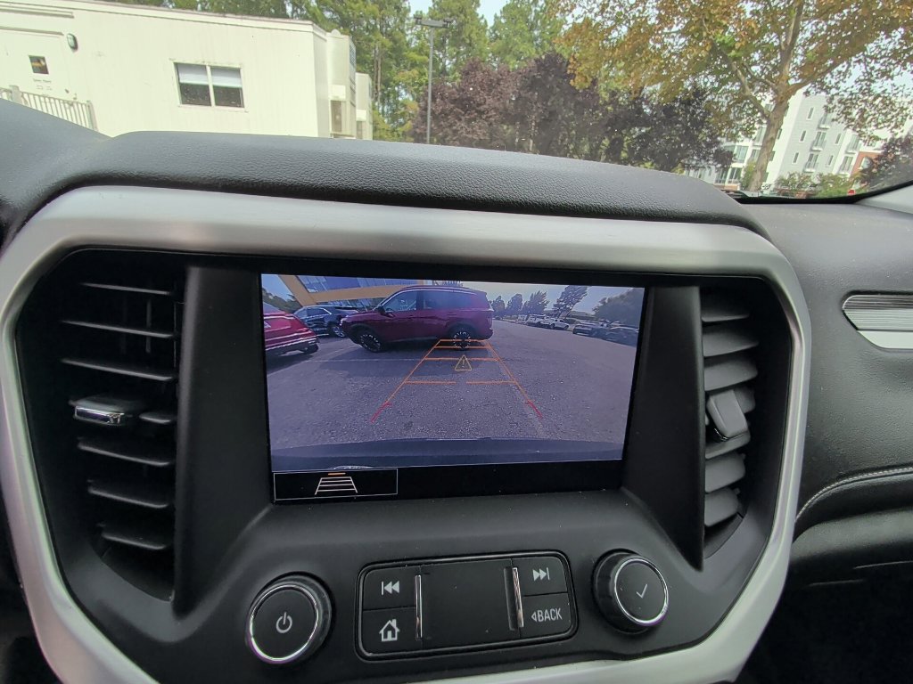 Used 2020 GMC Acadia SLT AWD/4WD image 17
