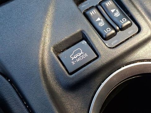 Used 2023 Subaru Crosstrek 2.5i Limited w/ Moonroof Package AWD/4WD image 25