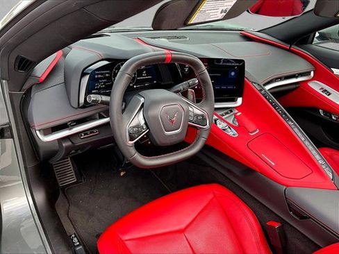 Used 2024 Chevrolet Corvette Stingray Preferred Cpe w/ 2LT RWD image 14