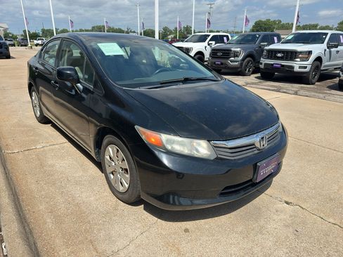 Used 2012 Honda Civic LX image 2