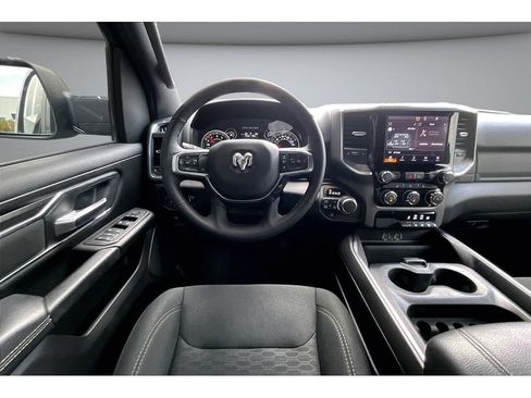 Used 2025 RAM 1500 Big Horn AWD/4WD image 8