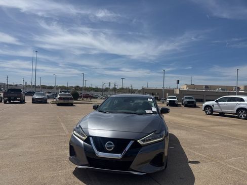 Certified 2021 Nissan Maxima 3.5 SV w/ Floor Mat Group image 6