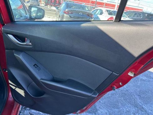 Used 2016 MAZDA MAZDA3 i Sport image 22