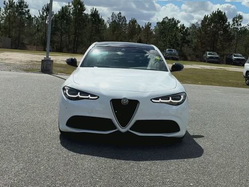 Used 2024 Alfa Romeo Giulia Ti w/ Active Assist Plus Package image 3
