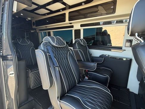 Used 2024 Mercedes-Benz Sprinter 3500 image 12
